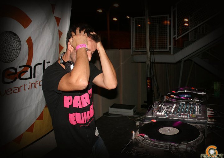 Retro 2011 Raveart